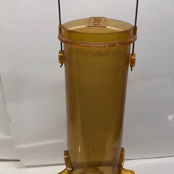 Stokes Select Plastic Tube Bird Feeder: Yellow - Picture 5 of 10